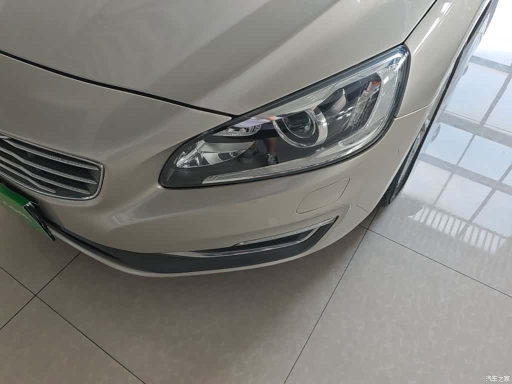 Volvo S60, 2017 24