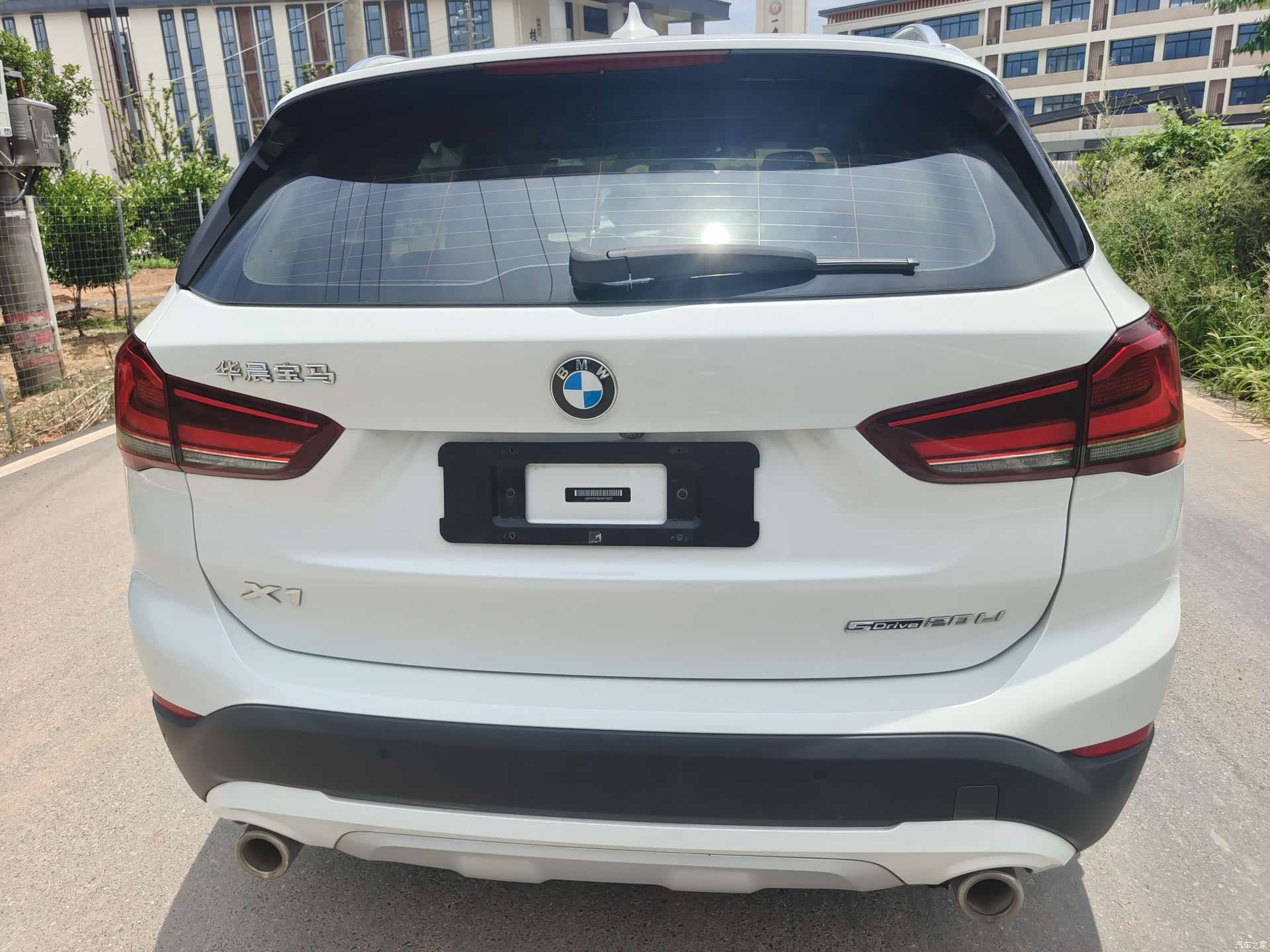 BMW X1, 2021 все фото