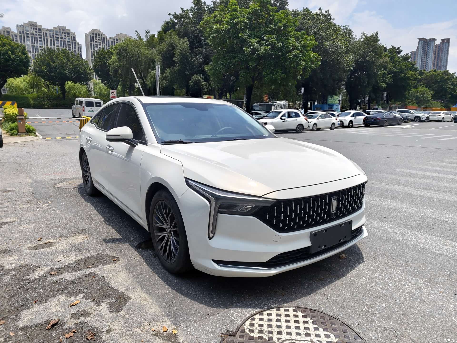 Bestune B70, 2022 3