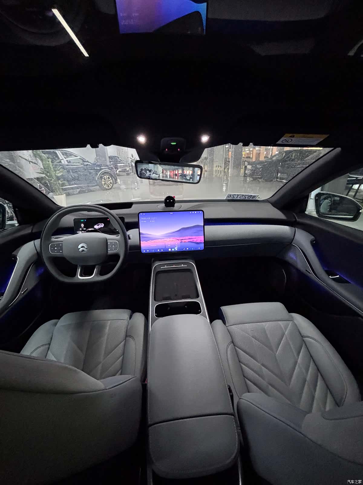NIO ET5, 2026 все фото