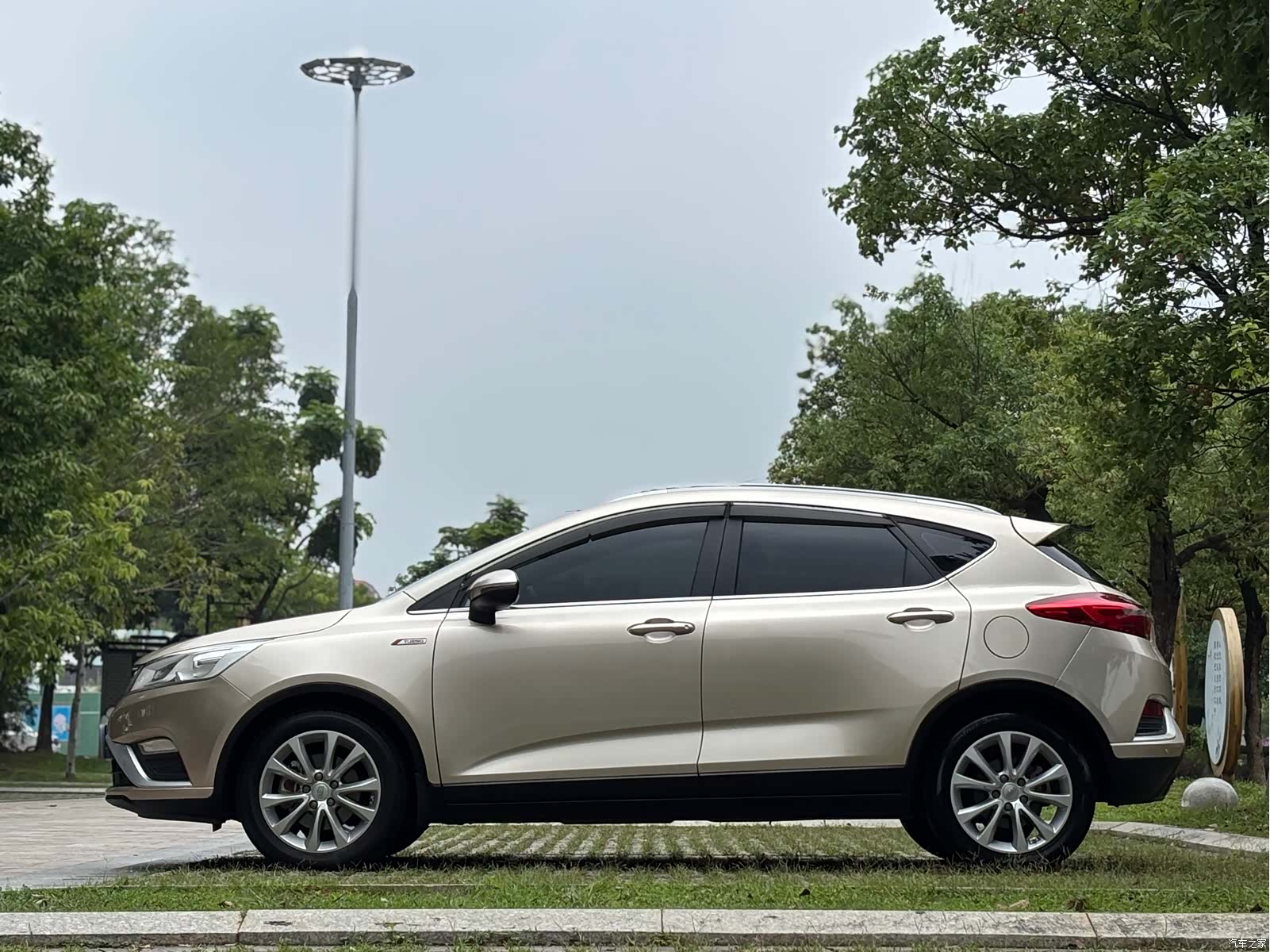Geely Emgrand, 2018 все фото
