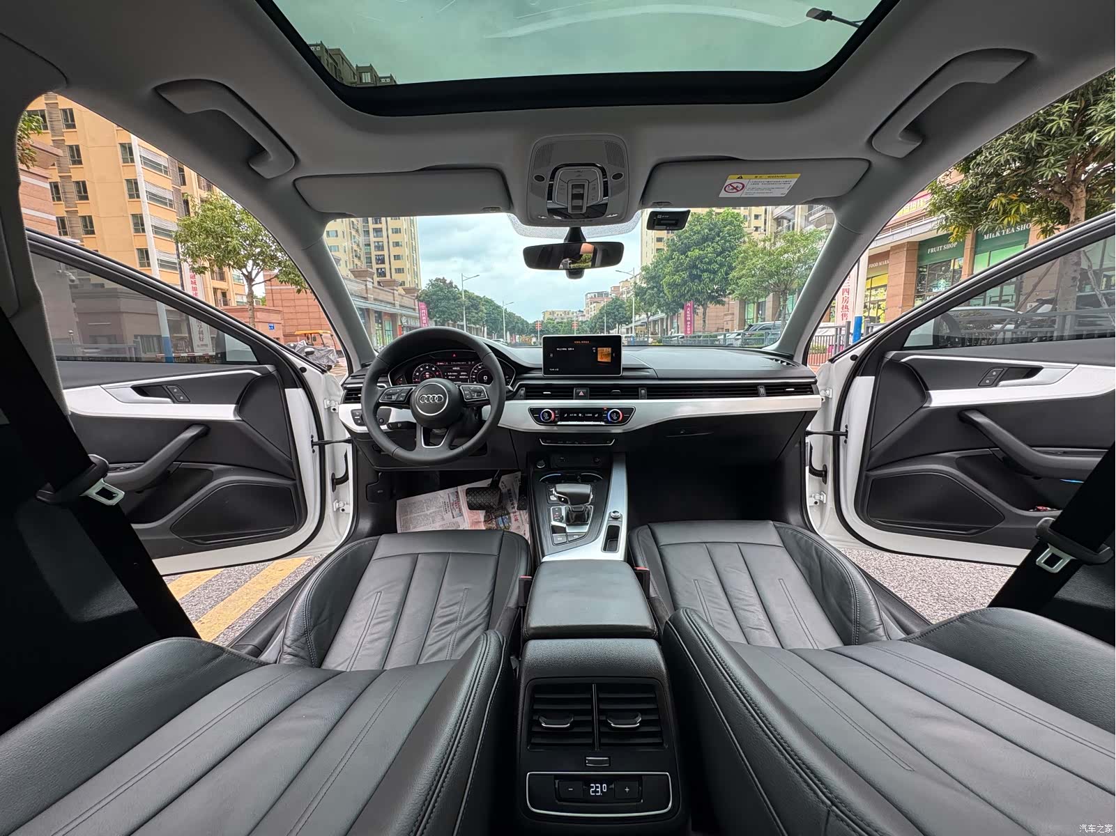 Audi A4L, 2019 14