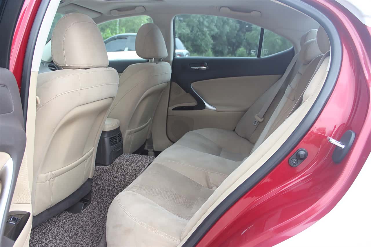 Lexus IS, 2012 все фото