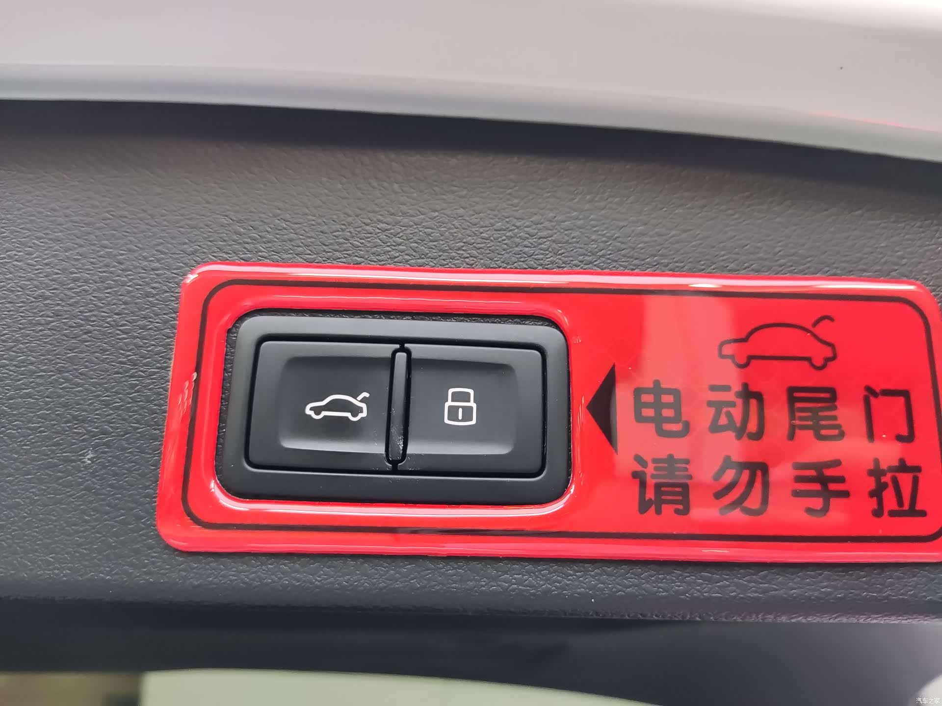 Audi Q2L, 2022 10