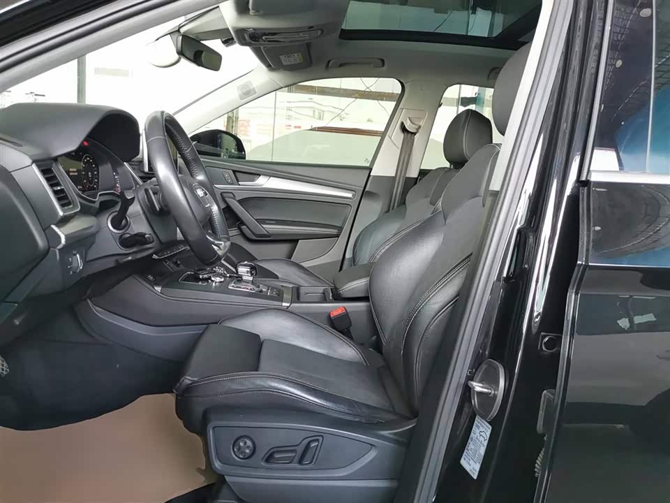 Audi Q5L Audi Q5L
