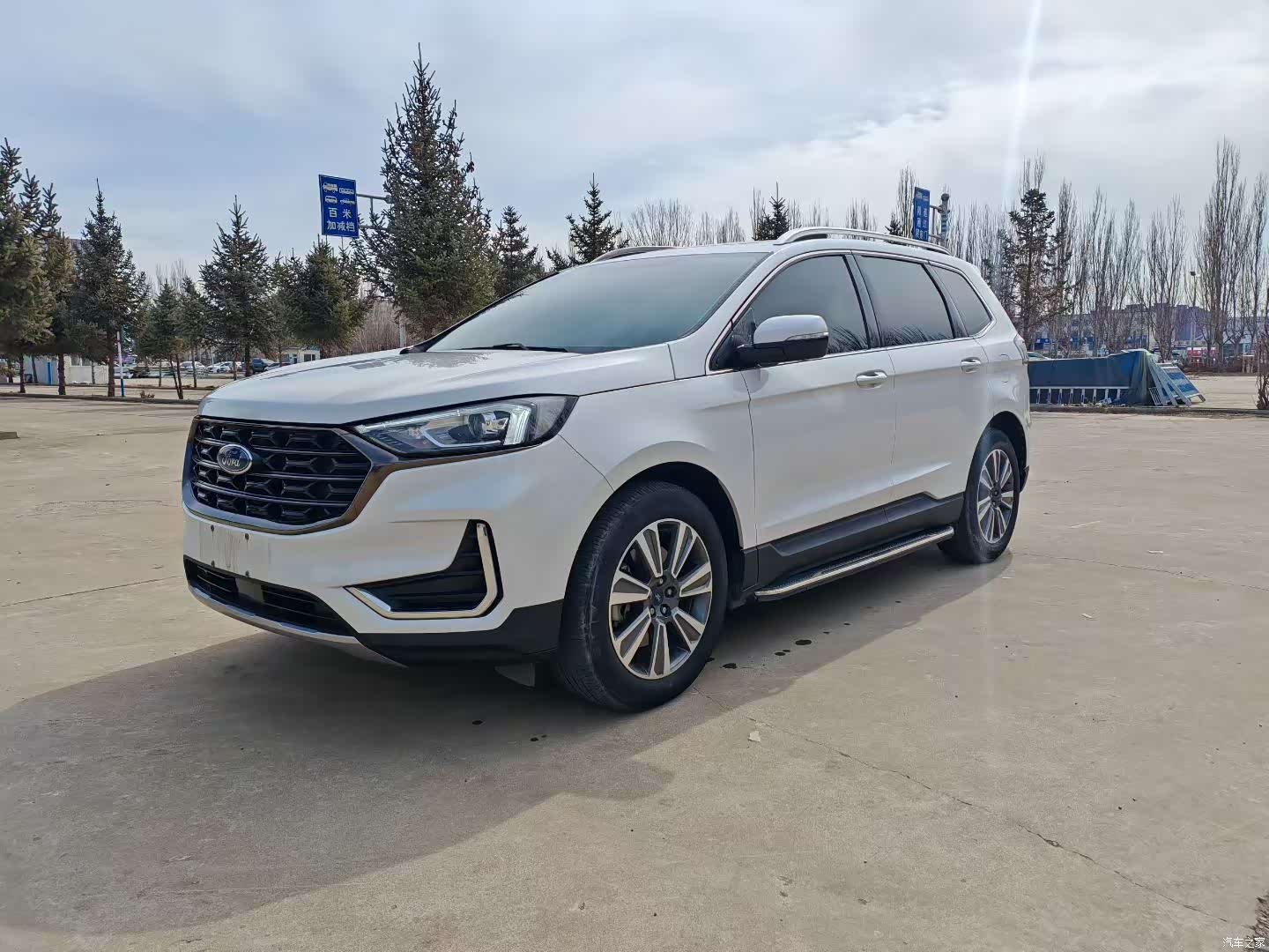 Ford Edge, 2021 1