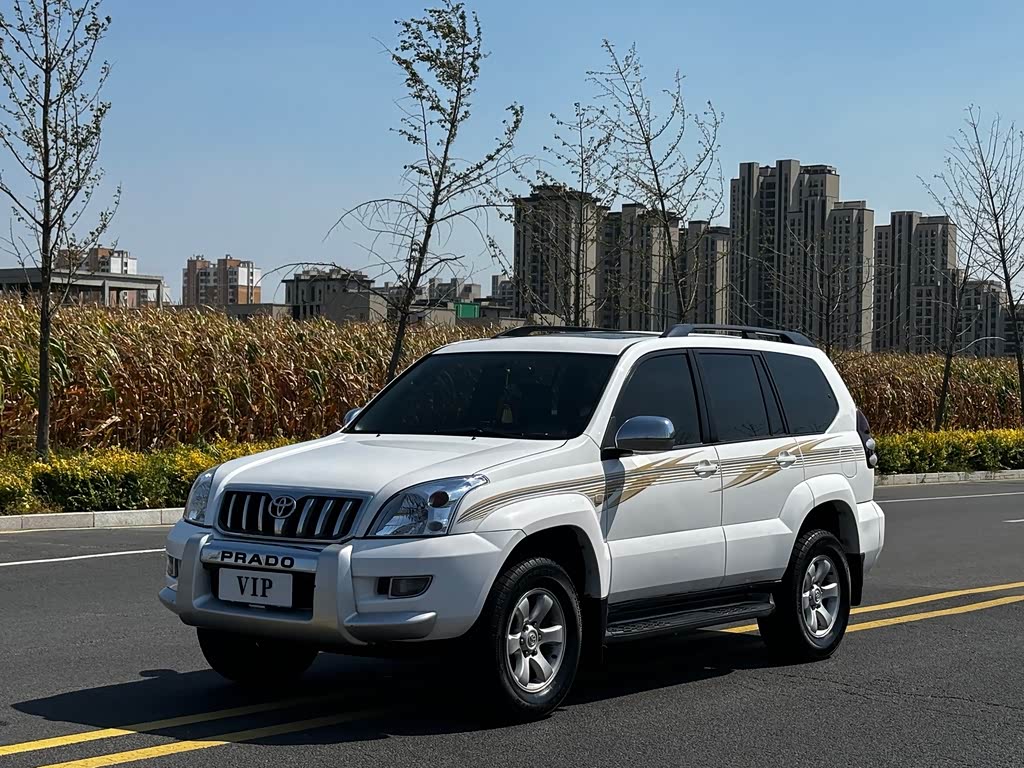 Toyota Land Cruiser Prado 2005 4.0L AT GX Luxury
