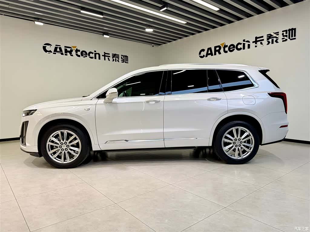 Cadillac XT6, 2022 7