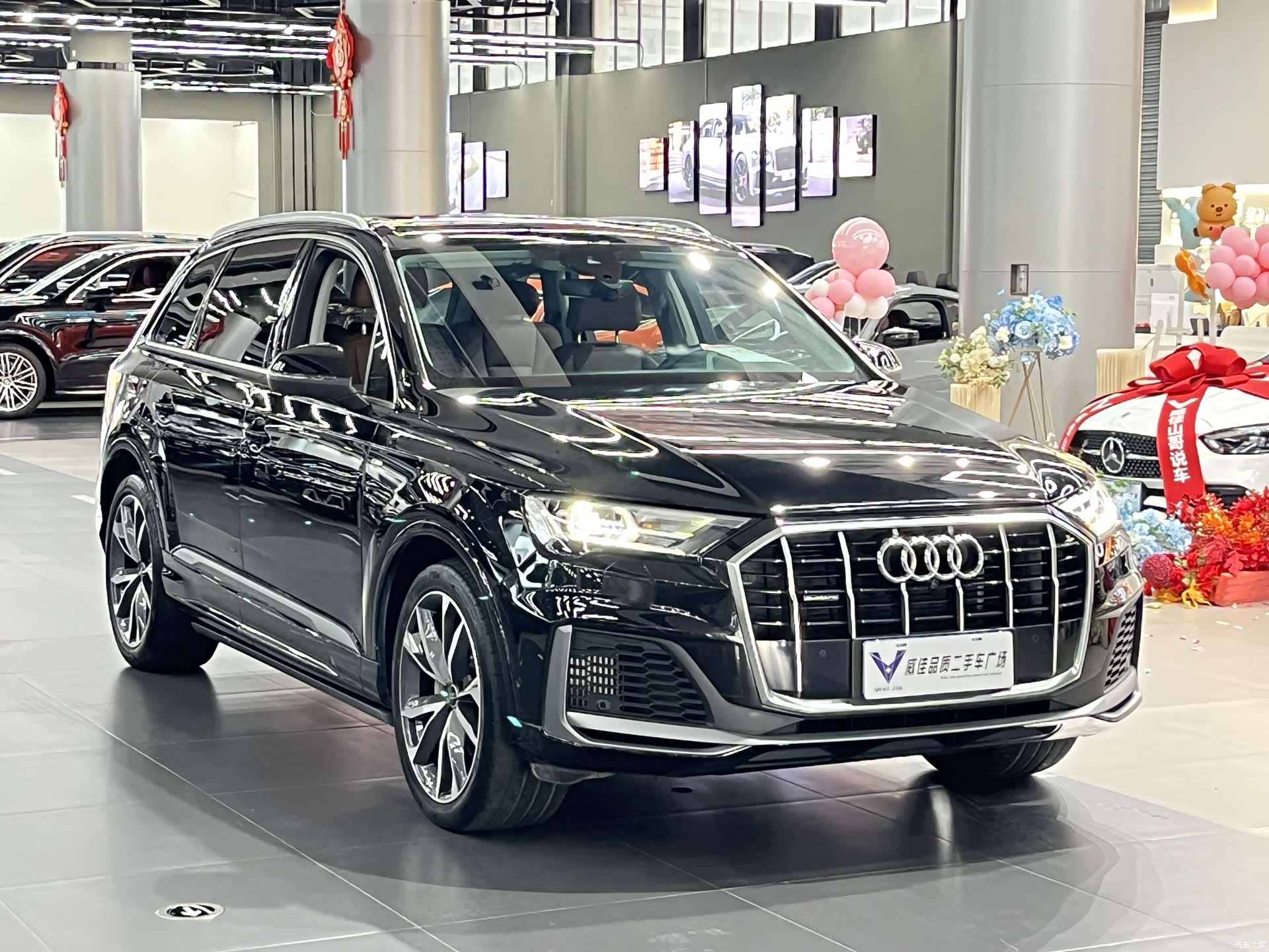 Audi Q7, 2022 3