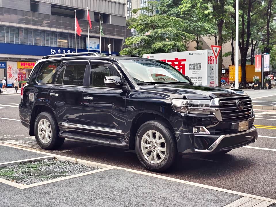 Toyota Land Cruiser Toyota Land Cruiser