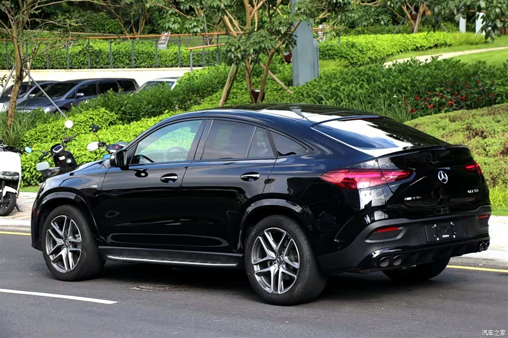 Mercedes-Benz GLE, 2025 все фото