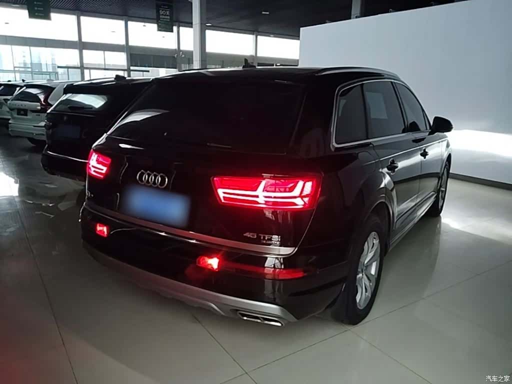 Audi Q7, 2018 7