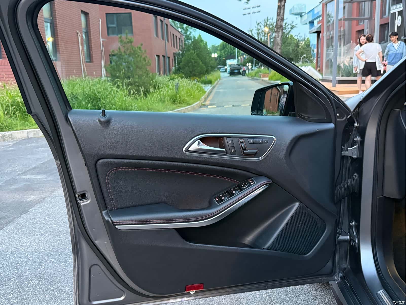 Mercedes-Benz A-Class, 2014 16