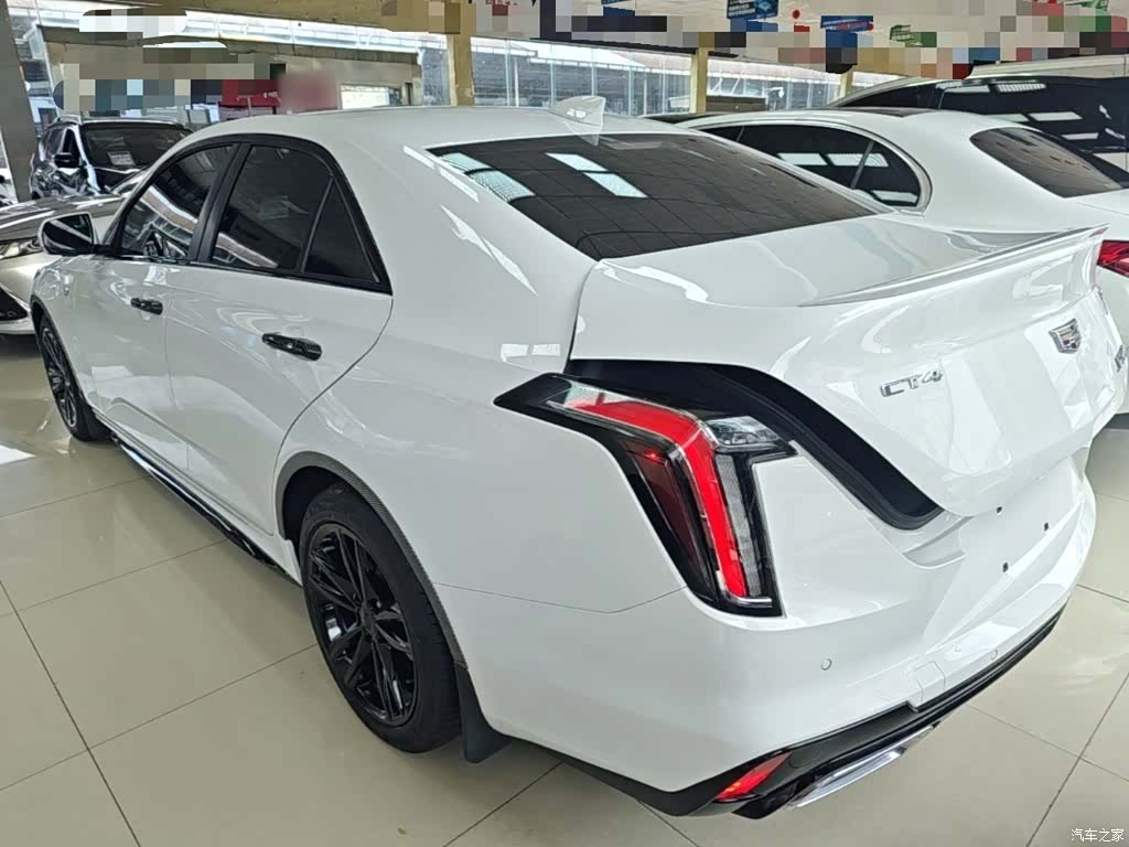 Cadillac CT4, 2022 все фото