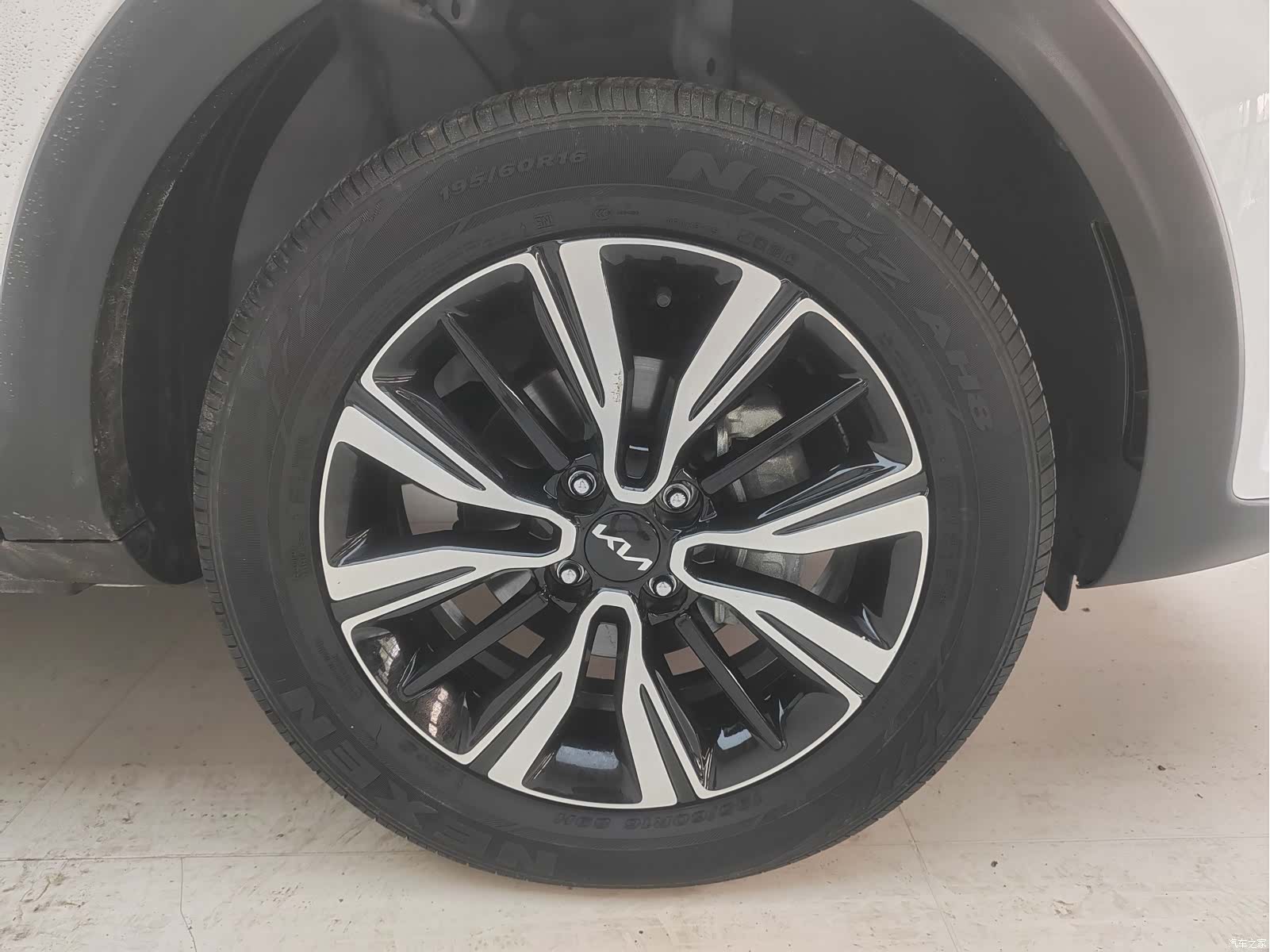 Kia KX1, 2023 24