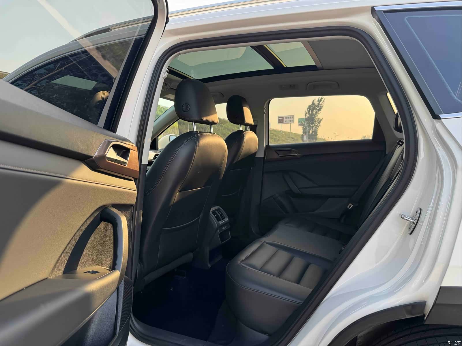 Volkswagen Tharu, 2019 11
