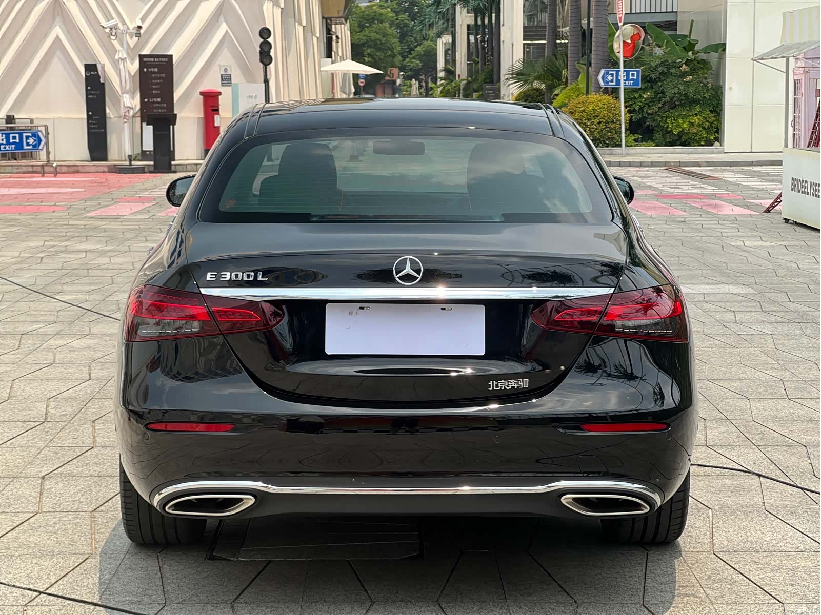 Mercedes-Benz E-Class, 2023 все фото