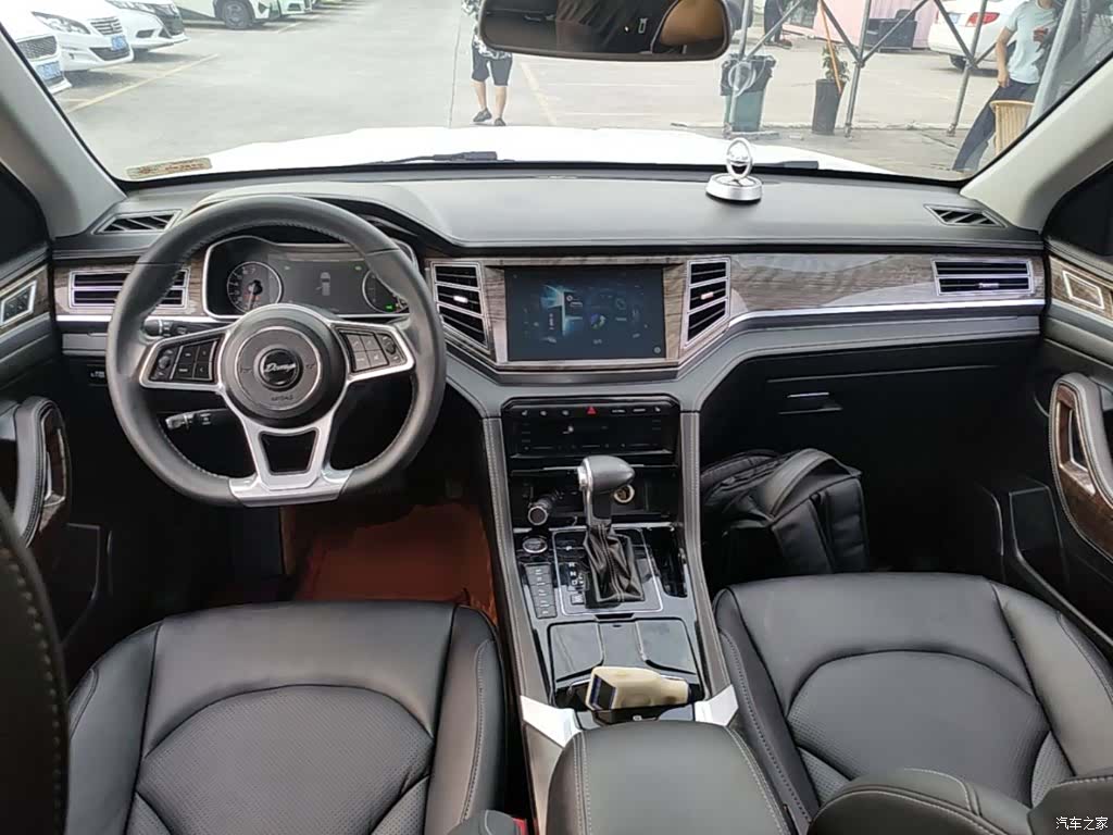 Zotye X7, 2017 10