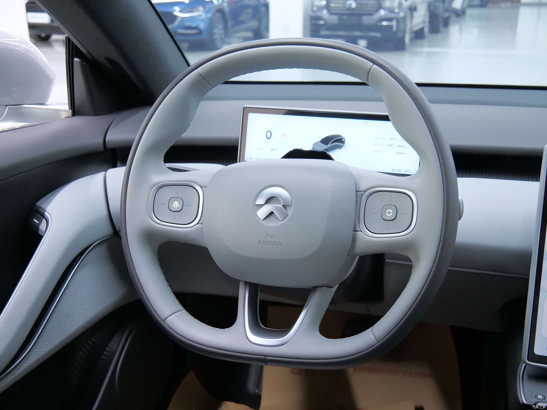 NIO ET5, 2025 11