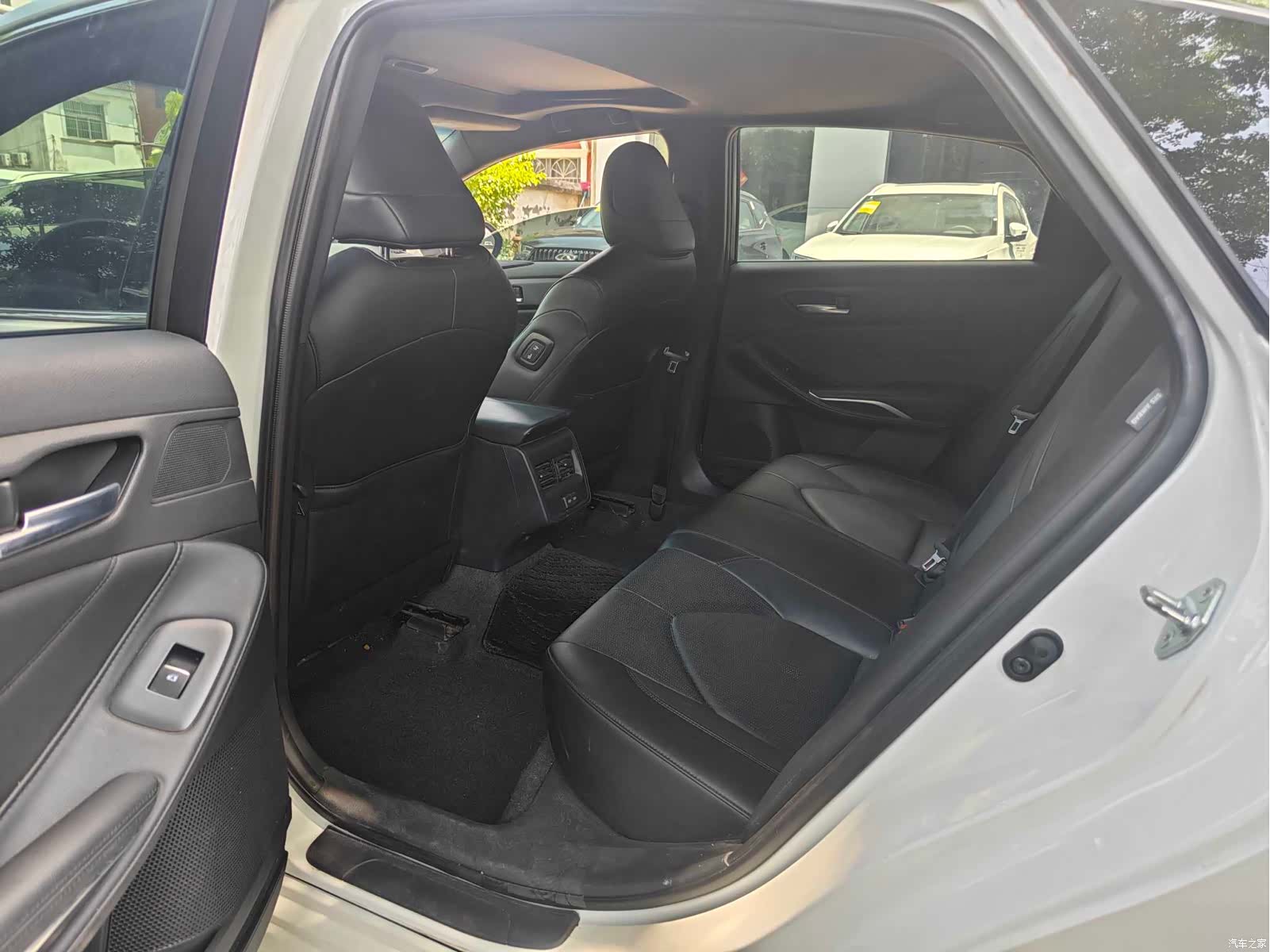 Toyota Avalon, 2023 8