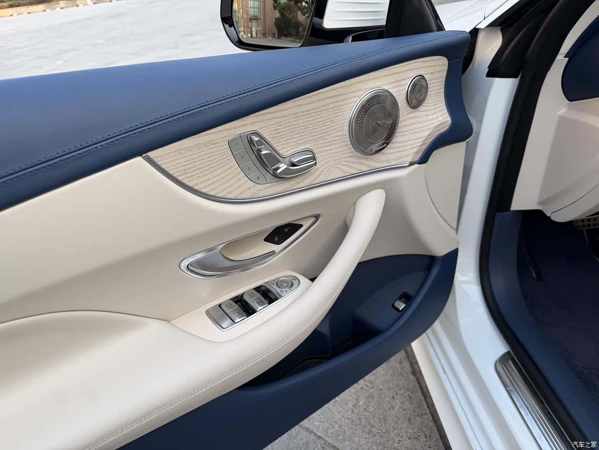 Mercedes-Benz E-Class, 2019 6