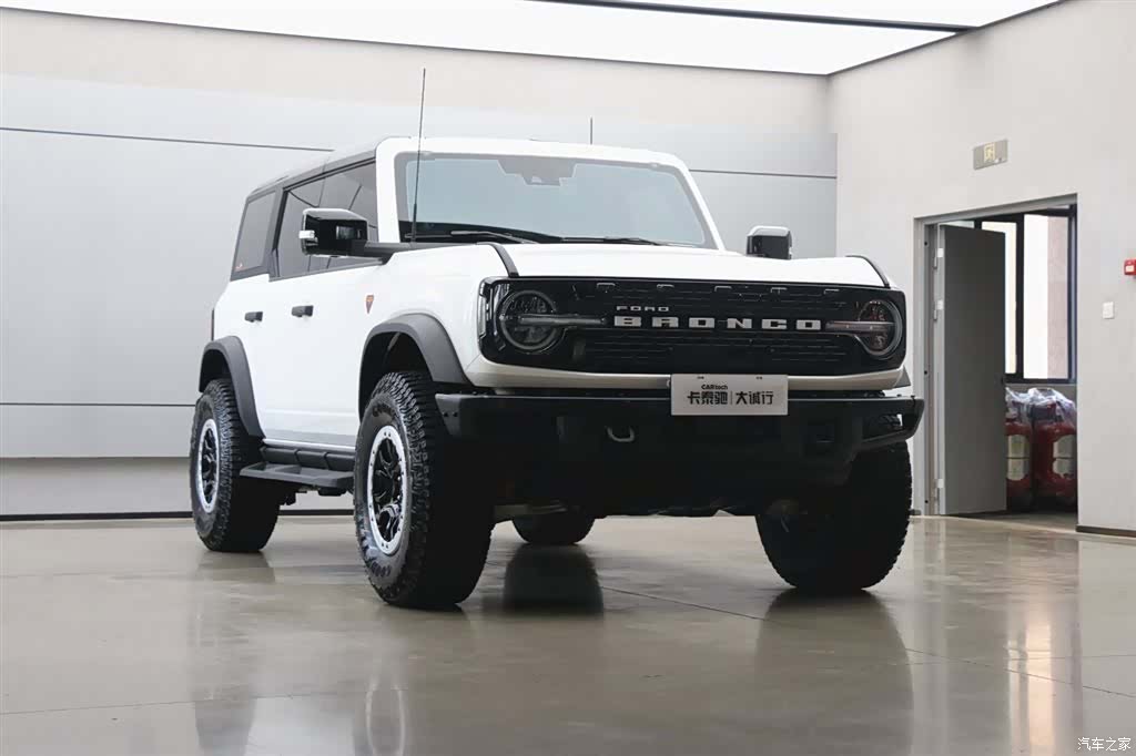 Ford Bronco, 2026 31