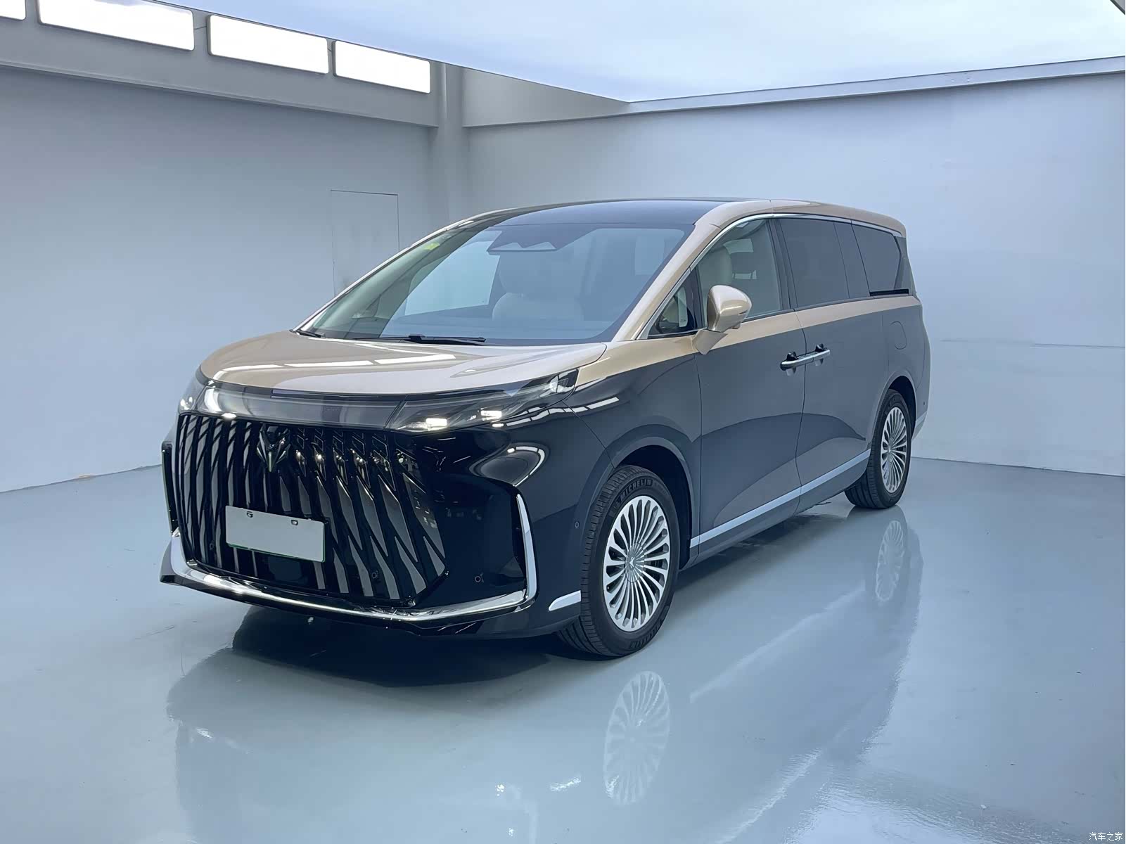 BAIC V9, 2026 3