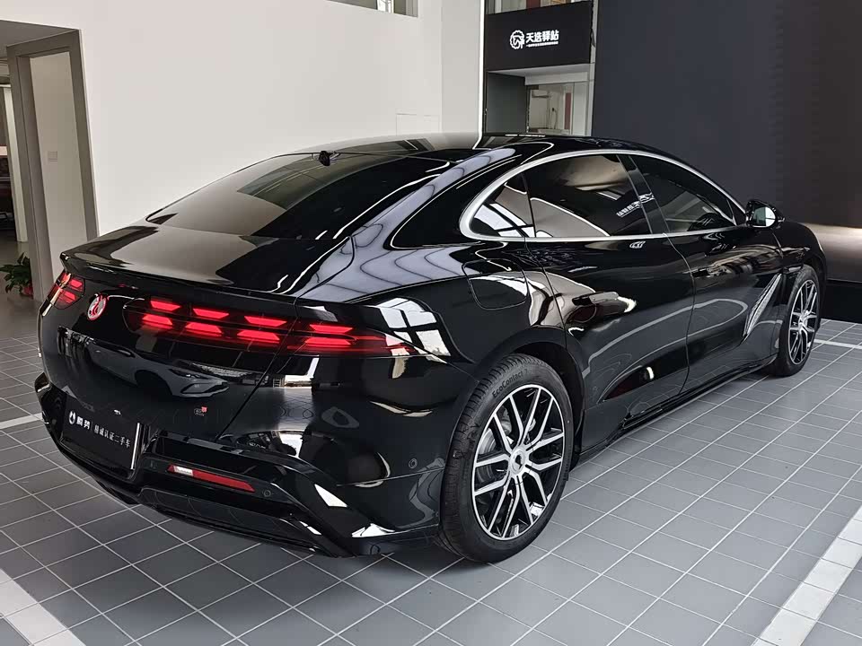 Denza Z9 Denza Z9