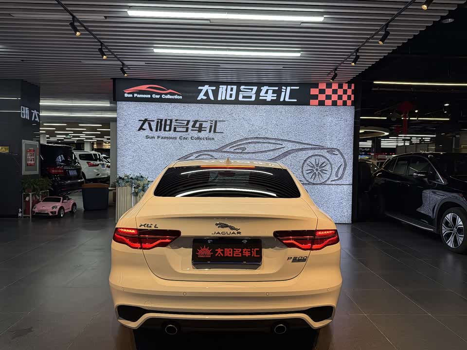Jaguar XEL