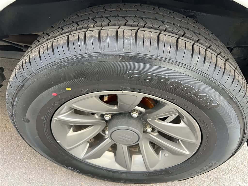 Suzuki 1.3, 2014 13