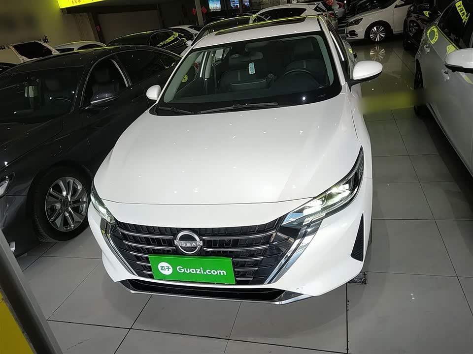 Nissan Xuan Yi