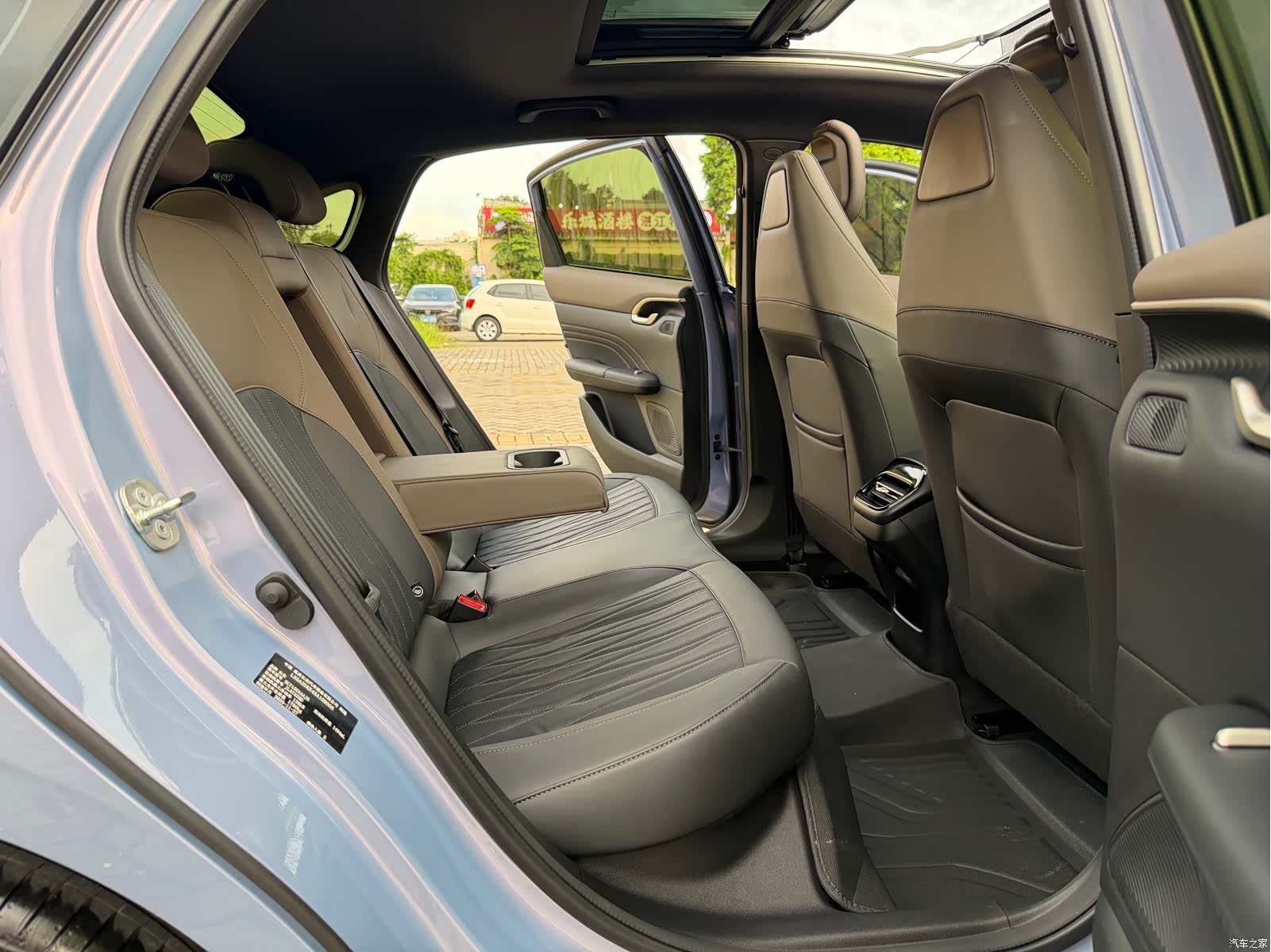 Changan Eado, 2025 15