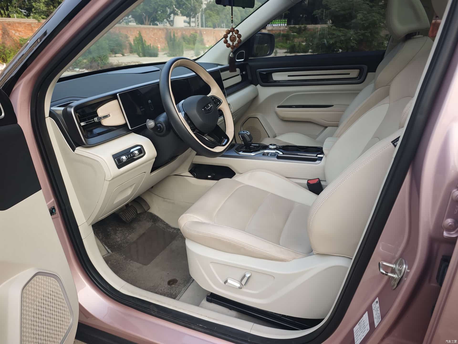 Geely Icon, 2022 4