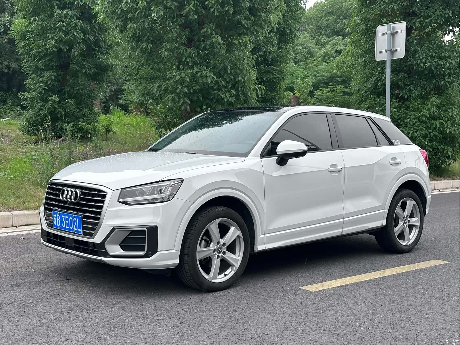 Audi Q2L, 2021 1