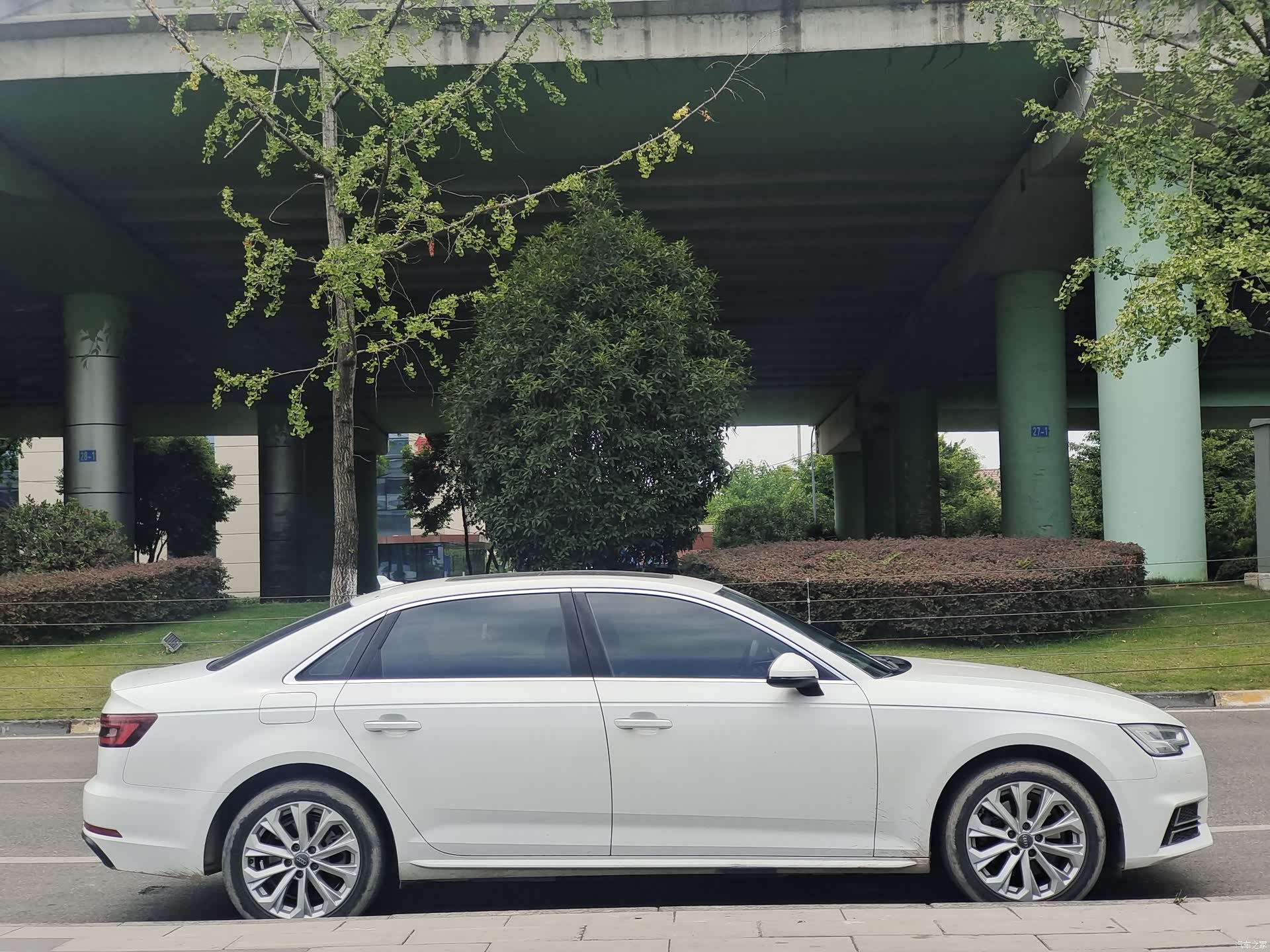 Audi A4L, 2020 4