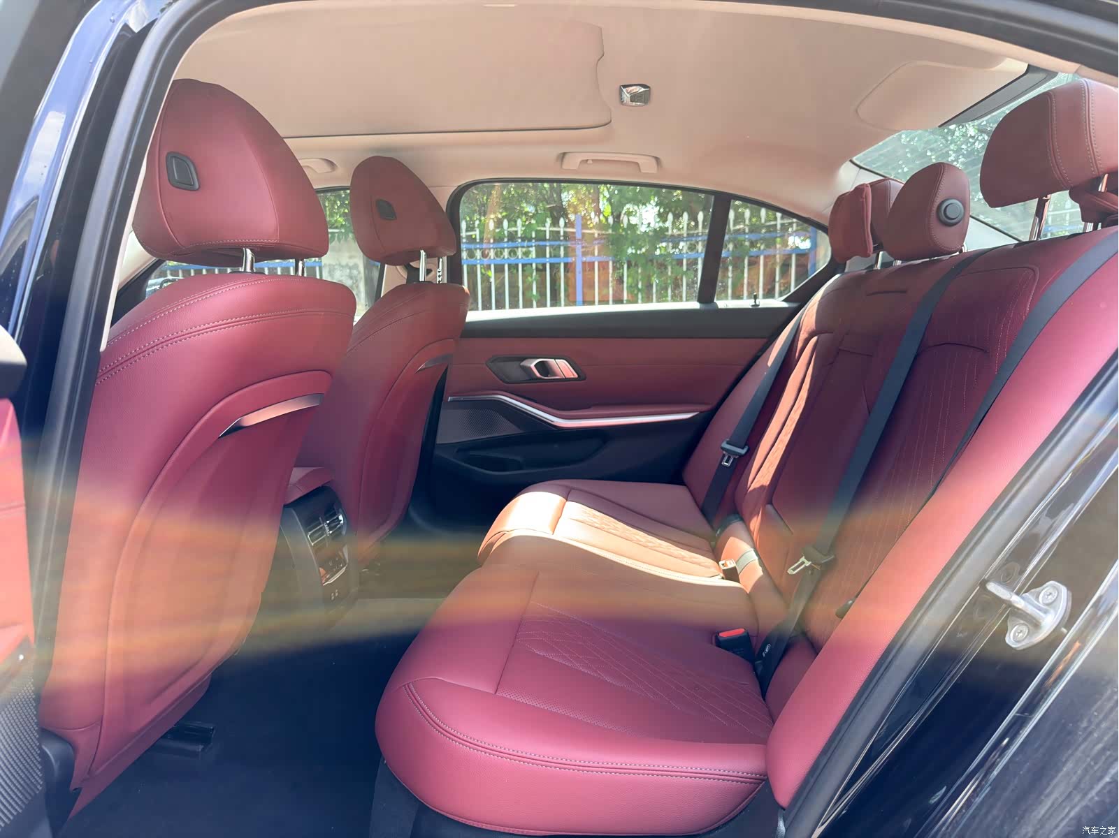 BMW 3 Series, 2025 8