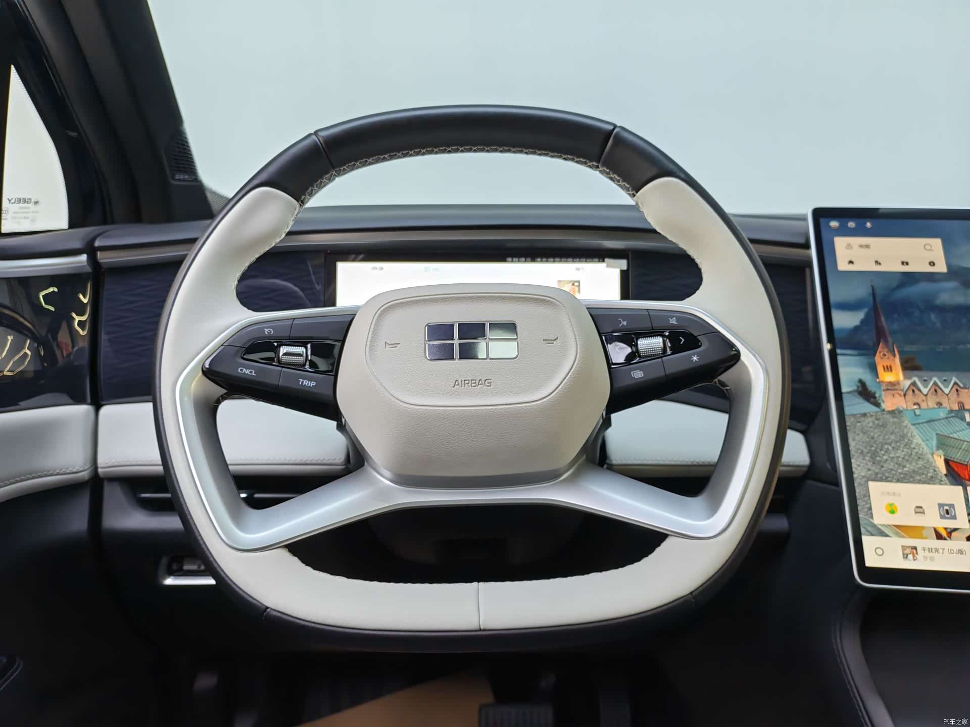Geely Galaxy L7, 2025 17