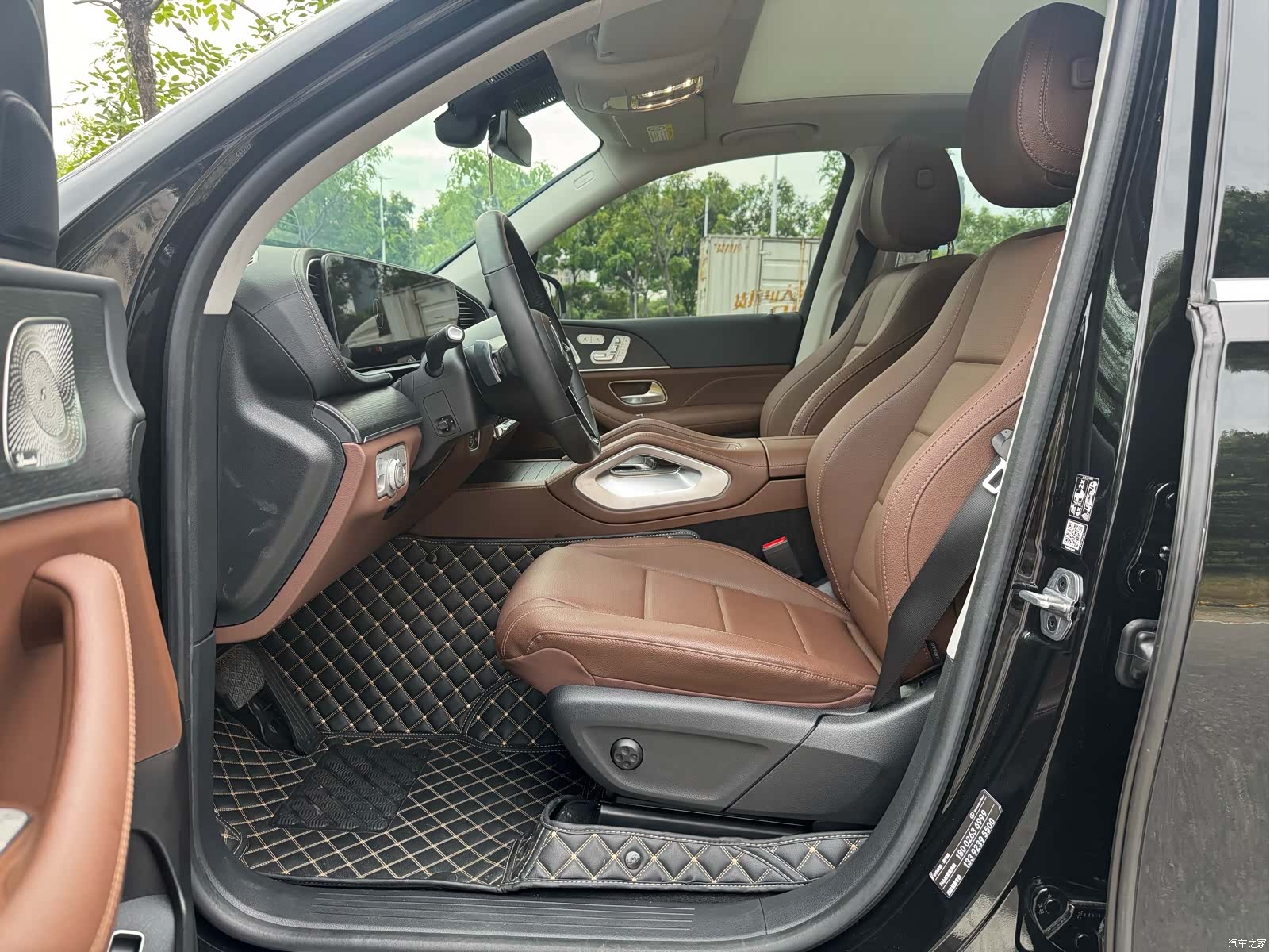 Mercedes-Benz GLE, 2024 11