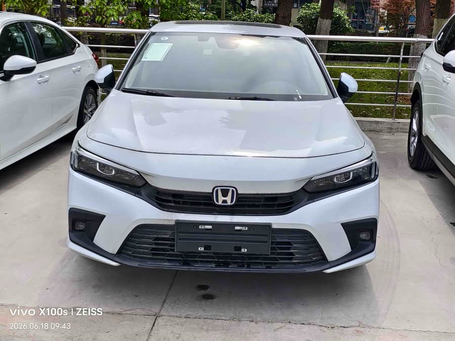 Honda Civic 2026, фото 2
