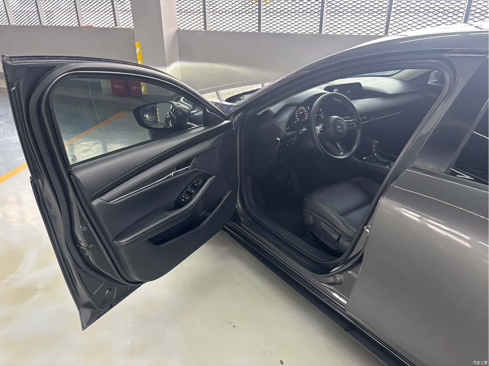 Mazda Mazda3, 2022 12