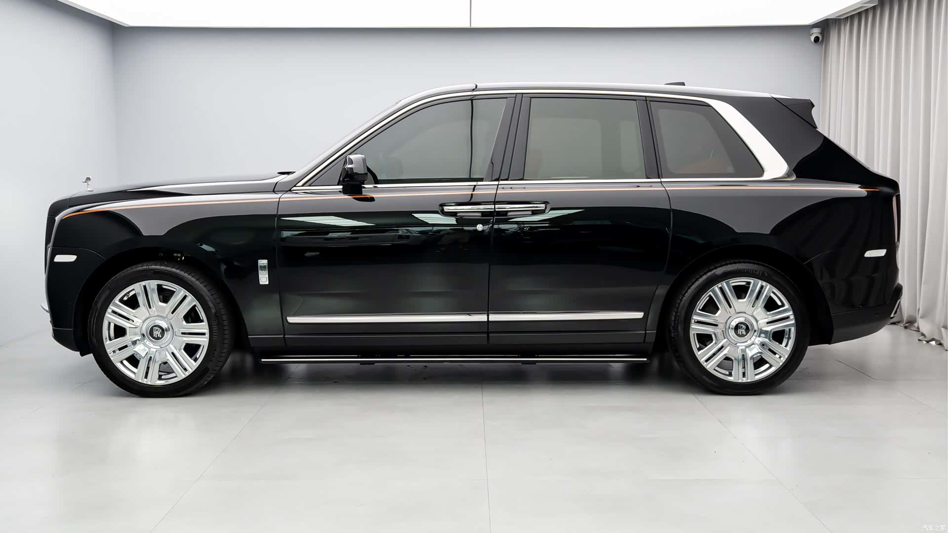 Rolls-Royce Cullinan, 2025 4