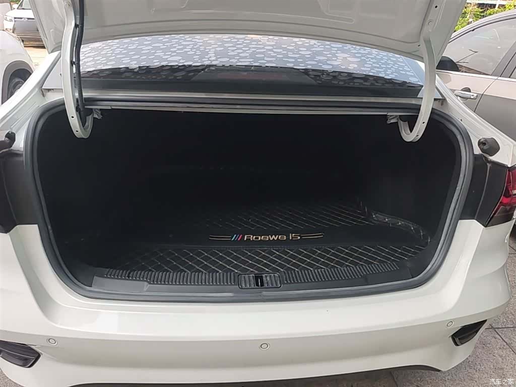 Roewe i5, 2021 19