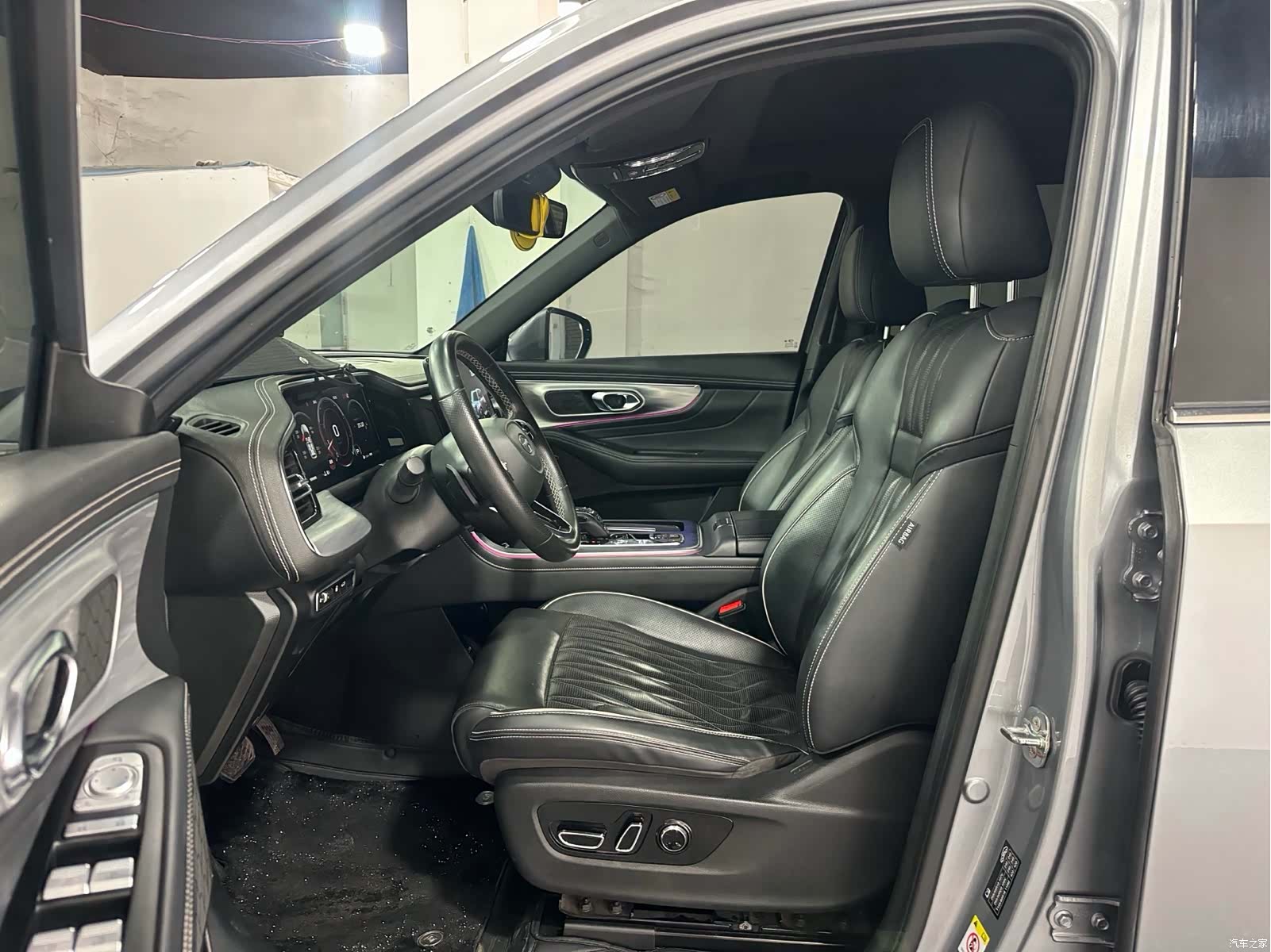 Trumpchi GS8, 2022 все фото