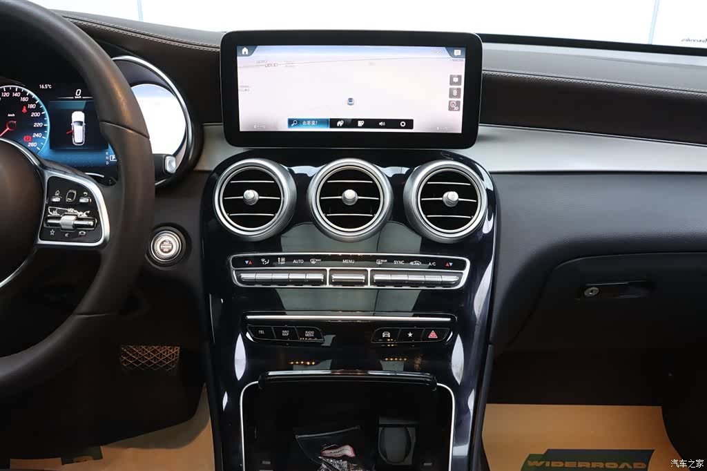 Mercedes-Benz GLC, 2022 26