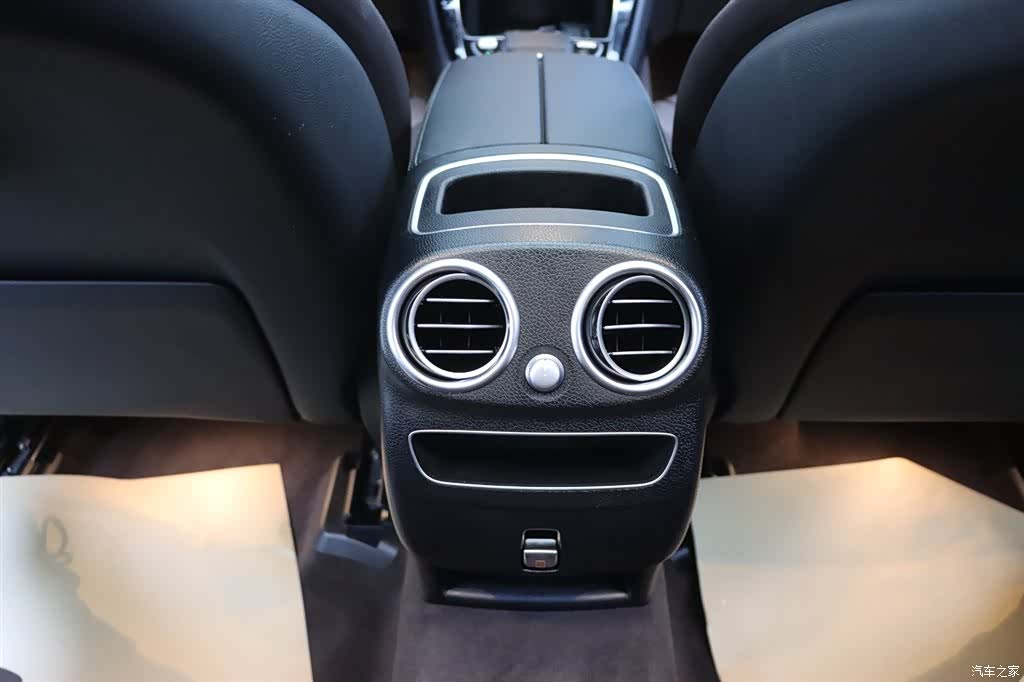 Mercedes-Benz GLC, 2022 21