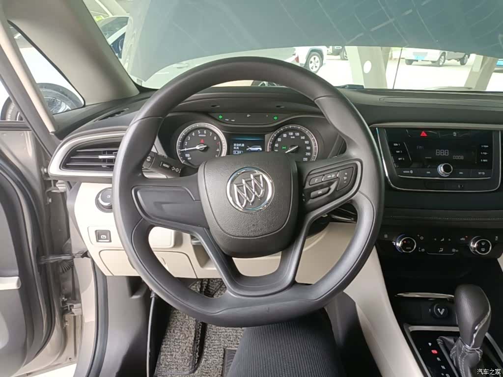 Buick GL6, 2018 11