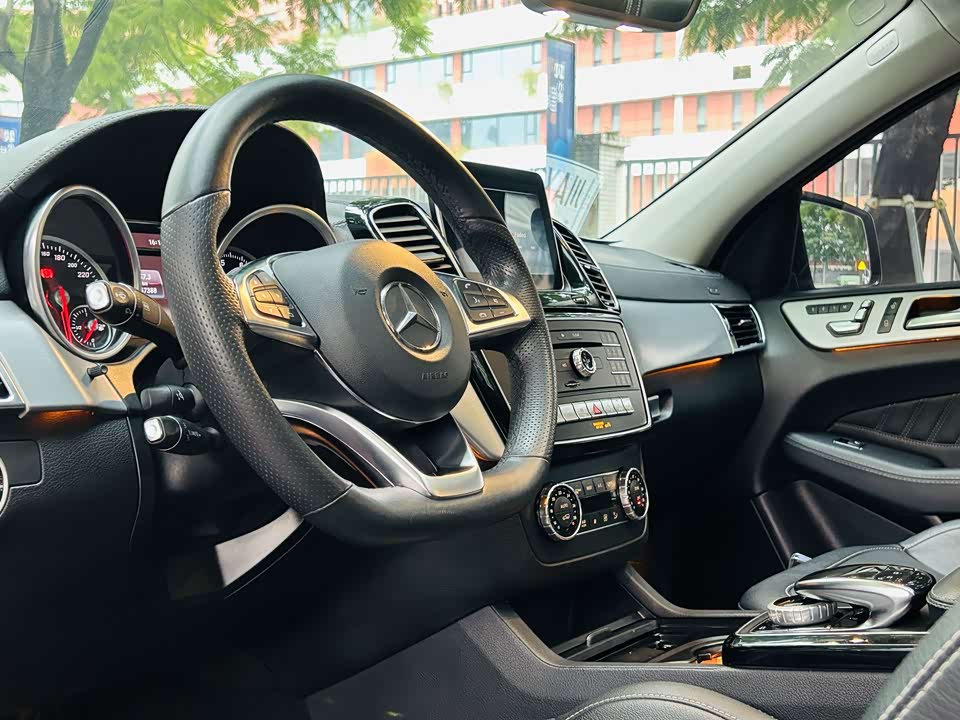 Mercedes-Benz GLE coupe