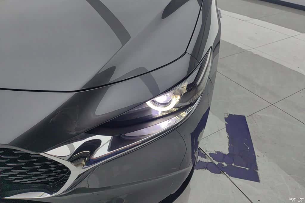 Mazda Mazda3, 2024 все фото