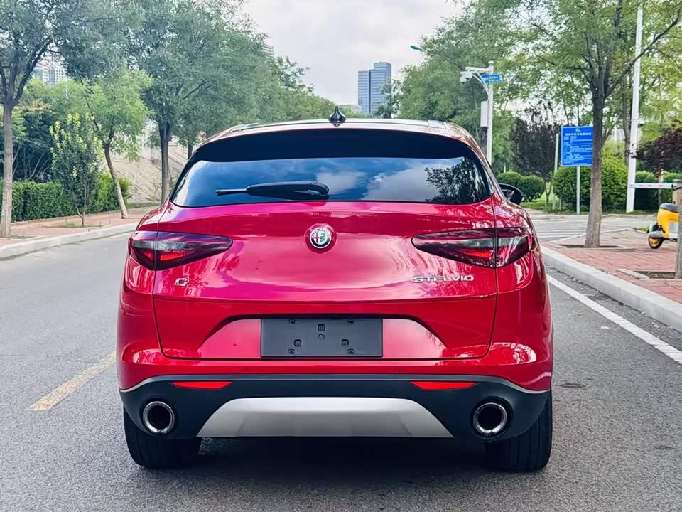 Alfa Romeo Stelvio Alfa Romeo Stelvio