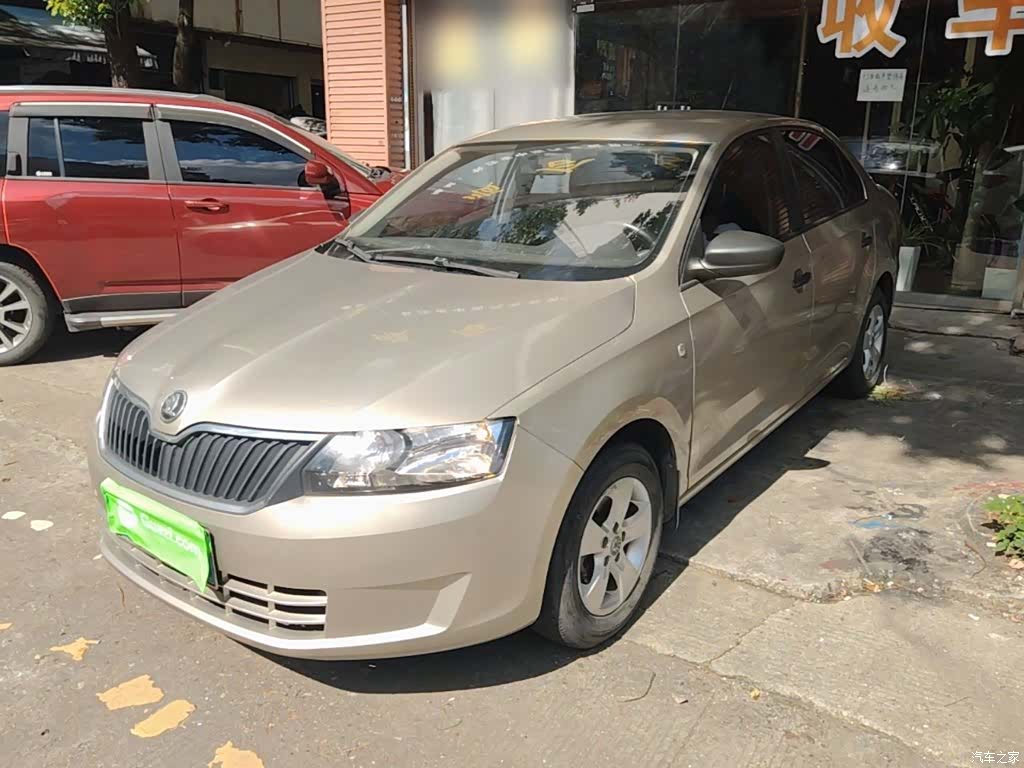 Skoda Rapid, 2015 1